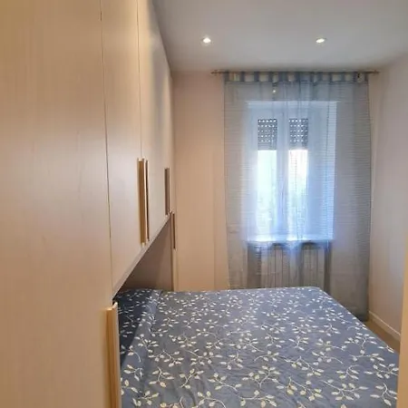 Casa Stella Centro Foce 200 Mt Dalla Passeggiata Imperatrice * Санремо